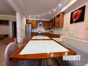 2-к квартира, вторичка, 74м2, 2/4 этаж