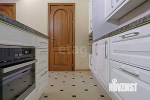 5-к квартира, вторичка, 195м2, 1/5 этаж