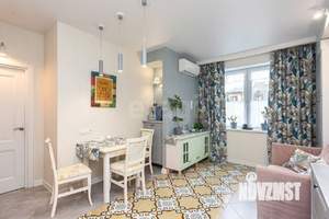 2-к квартира, вторичка, 58м2, 1/4 этаж