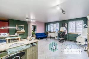 2-к квартира, вторичка, 45м2, 1/4 этаж