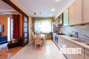 2-к квартира, вторичка, 66м2, 3/6 этаж