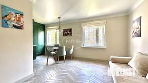 2-к квартира, вторичка, 73м2, 1/3 этаж