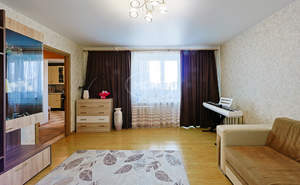 3-к квартира, вторичка, 70м2, 4/10 этаж