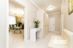 3-к квартира, вторичка, 90м2, 8/9 этаж