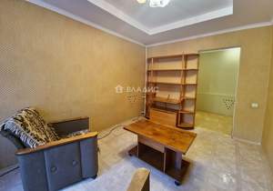 2-к квартира, вторичка, 36м2, 1/4 этаж