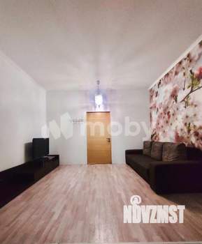 4-к квартира, вторичка, 101м2, 2/3 этаж