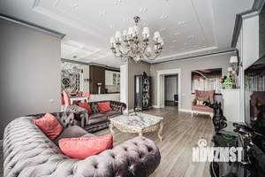 2-к квартира, вторичка, 128м2, 1/5 этаж