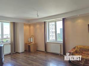 3-к квартира, вторичка, 79м2, 6/9 этаж