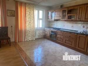 4-к квартира, вторичка, 124м2, 5/7 этаж