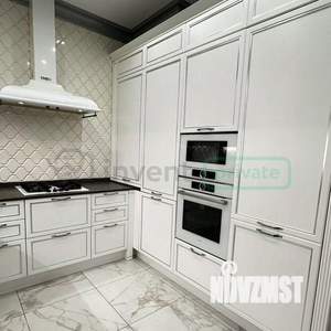 3-к квартира, вторичка, 128м2, 1/4 этаж