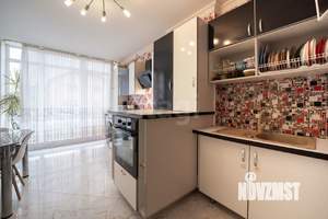 2-к квартира, вторичка, 59м2, 1/3 этаж