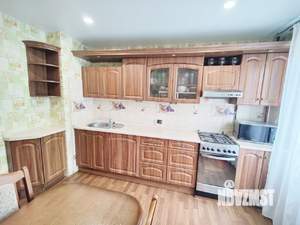 2-к квартира, вторичка, 57м2, 1/10 этаж