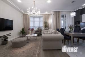 3-к квартира, вторичка, 122м2, 2/5 этаж