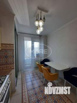 2-к квартира, вторичка, 60м2, 1/8 этаж