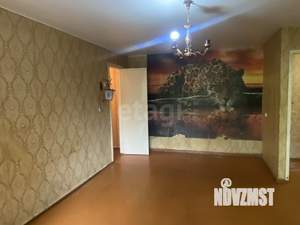 2-к квартира, вторичка, 46м2, 3/5 этаж