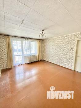 2-к квартира, вторичка, 61м2, 1/10 этаж