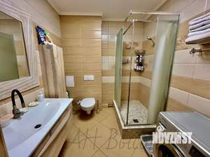 2-к квартира, вторичка, 62м2, 1/3 этаж