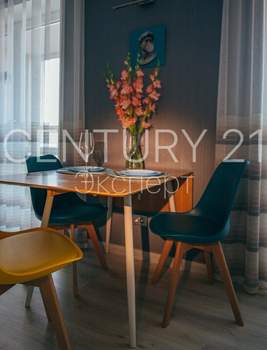 3-к квартира, вторичка, 96м2, 8/10 этаж