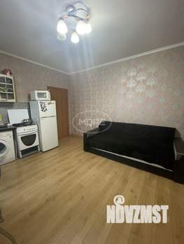 2-к квартира, вторичка, 32м2, 1/4 этаж