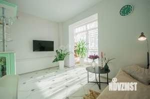 2-к квартира, вторичка, 76м2, 1/3 этаж