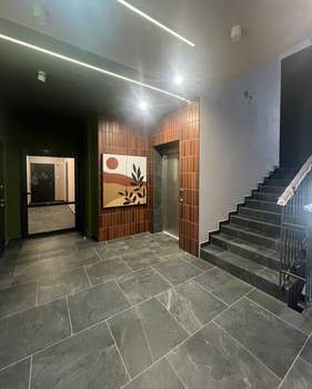 3-к квартира, вторичка, 95м2, 8/9 этаж