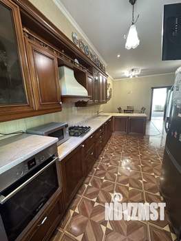 4-к квартира, вторичка, 170м2, 1/3 этаж