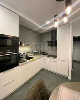 1-к квартира, вторичка, 42м2, 10/13 этаж