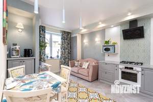 2-к квартира, вторичка, 58м2, 1/5 этаж