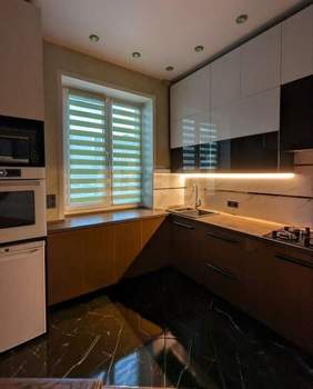 3-к квартира, вторичка, 93м2, 2/4 этаж