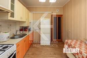 1-к квартира, вторичка, 40м2, 1/4 этаж