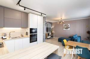 3-к квартира, вторичка, 97м2, 8/10 этаж