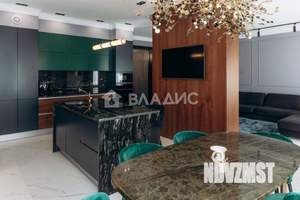 3-к квартира, вторичка, 147м2, 2/13 этаж