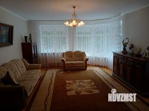 4-к квартира, вторичка, 146м2, 2/5 этаж