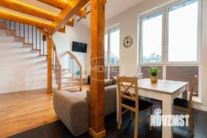2-к квартира, вторичка, 65м2, 4/4 этаж