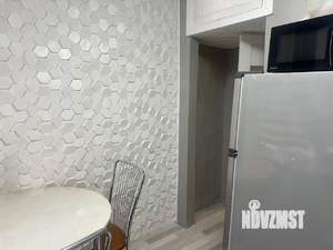 2-к квартира, вторичка, 52м2, 1/4 этаж