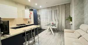 2-к квартира, вторичка, 80м2, 1/3 этаж