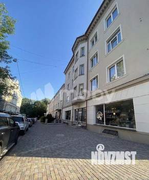 2-к квартира, вторичка, 55м2, 3/3 этаж