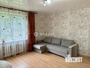 3-к квартира, вторичка, 61м2, 1/3 этаж