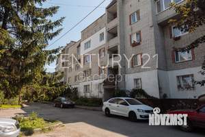 5-к квартира, вторичка, 108м2, 2/4 этаж