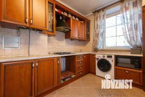 3-к квартира, вторичка, 57м2, 1/2 этаж