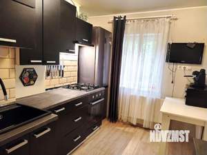 2-к квартира, вторичка, 42м2, 1/2 этаж