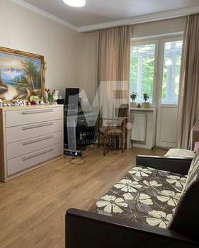 3-к квартира, вторичка, 90м2, 2/3 этаж