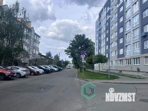 2-к квартира, вторичка, 60м2, 1/9 этаж
