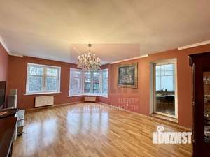 4-к квартира, вторичка, 137м2, 4/5 этаж