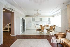 5-к квартира, вторичка, 193м2, 4/4 этаж