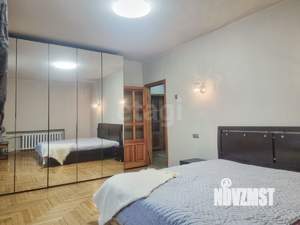 4-к квартира, вторичка, 102м2, 1/5 этаж