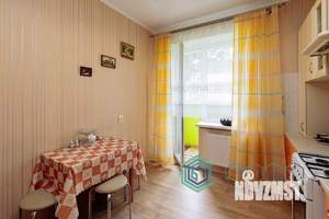 1-к квартира, вторичка, 40м2, 1/4 этаж