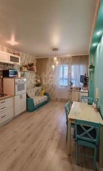 2-к квартира, вторичка, 61м2, 4/15 этаж