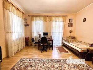 2-к квартира, вторичка, 81м2, 2/8 этаж