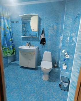2-к квартира, вторичка, 61м2, 1/3 этаж